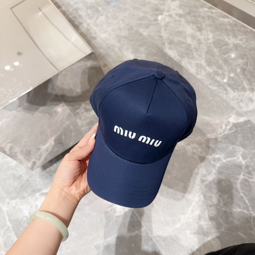 Miu Miu Caps